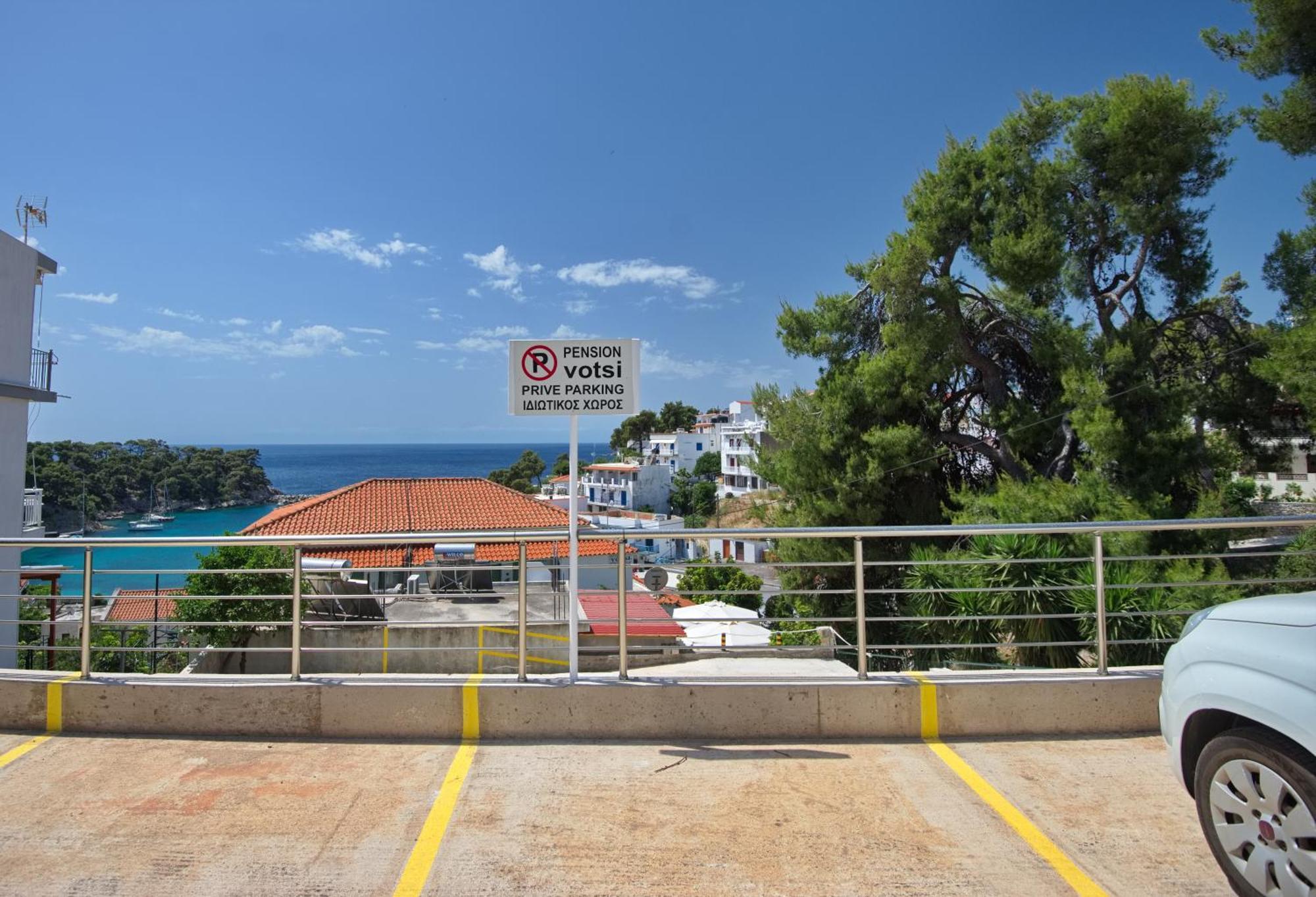 Pension Votsi Votsi  Buitenkant foto